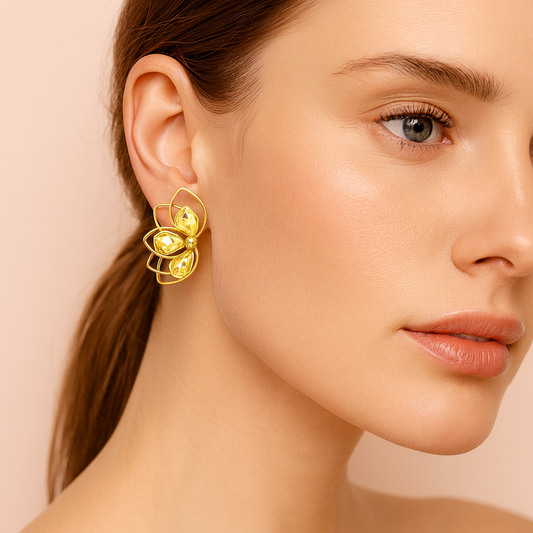 Golden Filigree Flower Studs Earrings