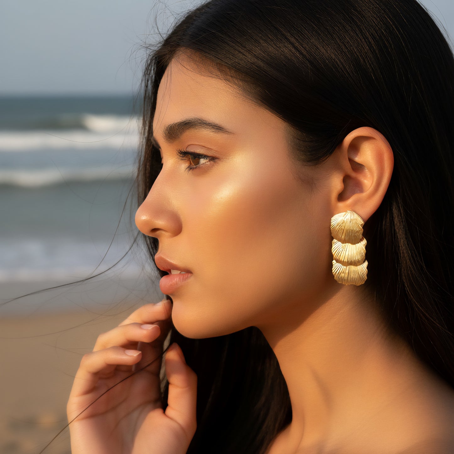 Gold Crinkle Studs Earrings