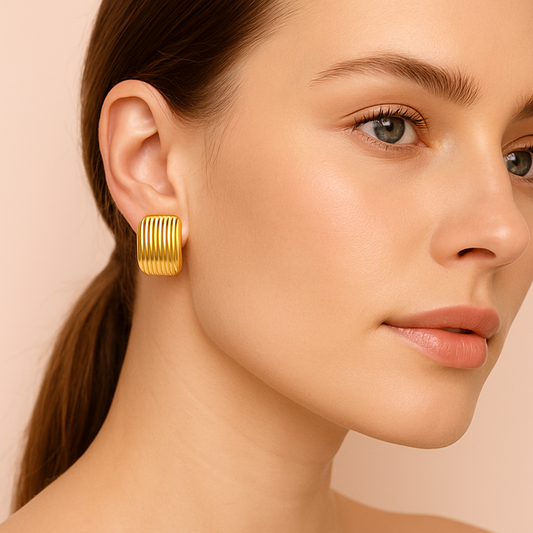 Golden Ribbed Studs Earrings