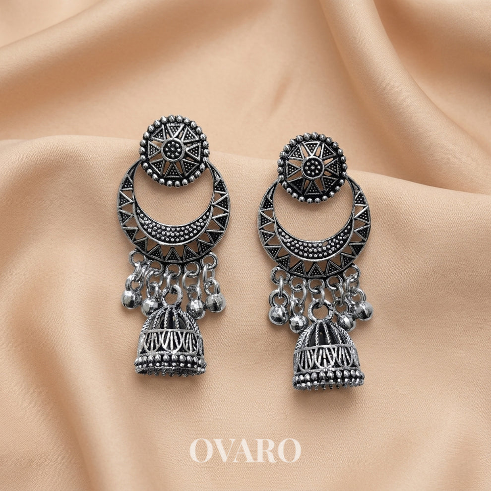 Queen's Keepsake Earrings Box