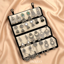 Kiara Earrings Gift Box